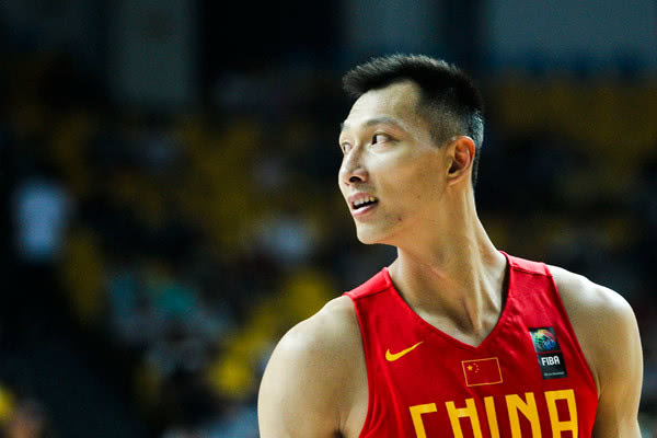男篮易建联近况,易建联捐款
