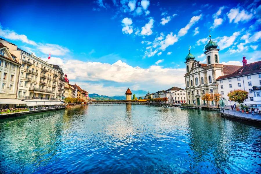 瑞士欧洲之巅旅游攻略,欧洲瑞士自驾游攻略