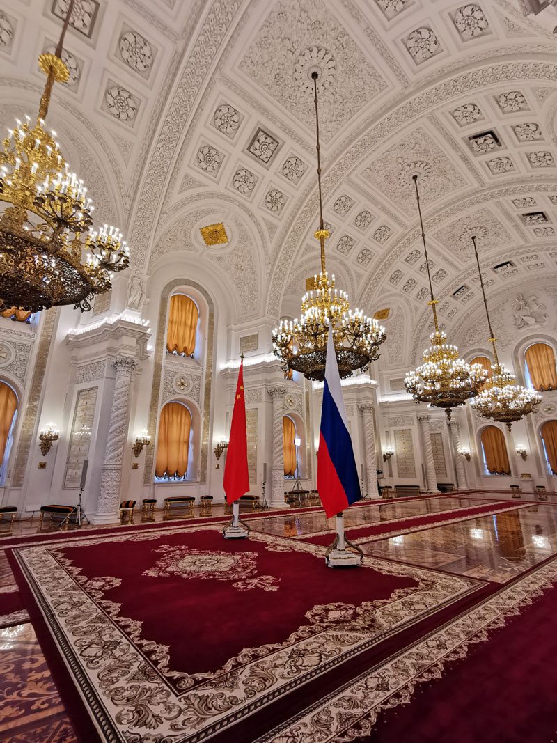 时政新闻眼｜习*平近**访俄首日，这些亮点点亮中俄关系新时代