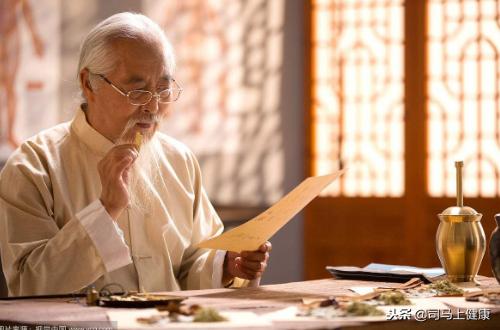 还在为宝宝湿疹烦恼吗,湿疹不可怕按一个穴位就可以解决