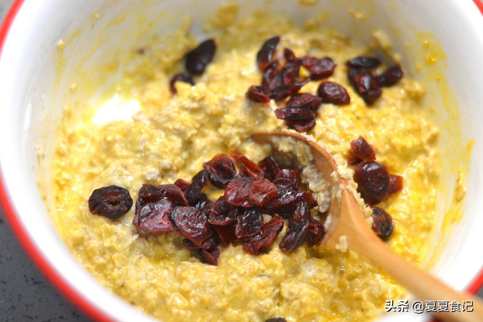 燕麦片最简单好吃的做法,自制烤燕麦片的做法