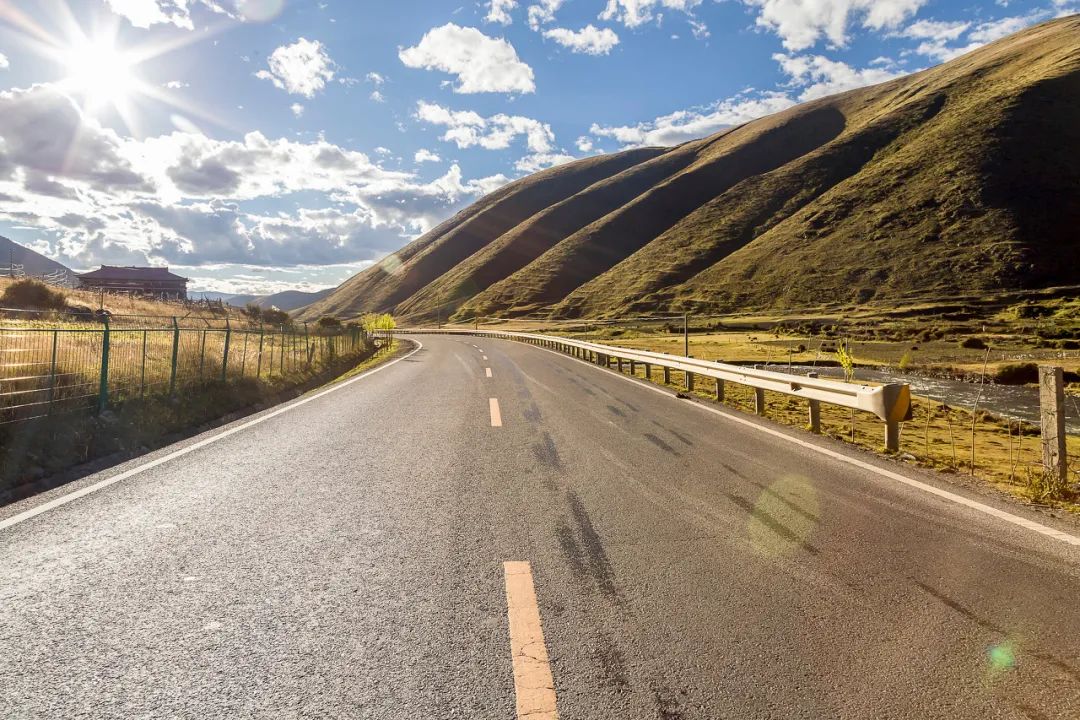 到底该不该穷游西藏,应该穷游吗