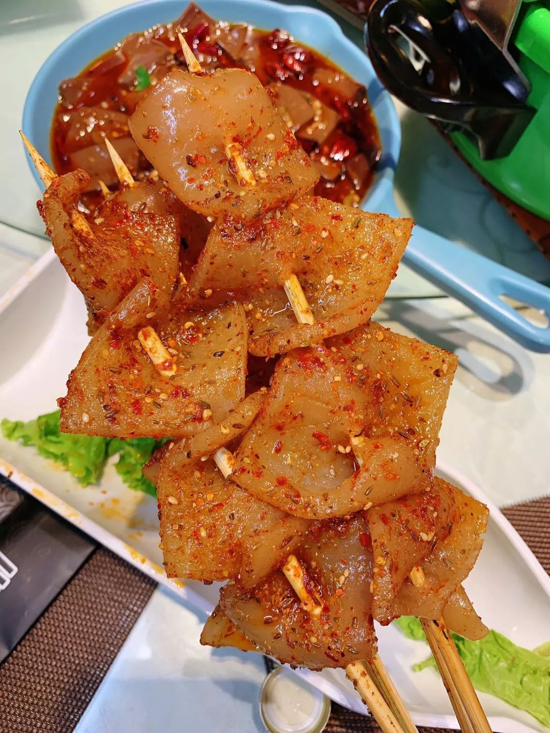 大片腰子头刀胸口，小龙虾38、乳山生蚝20一大锅，长春合隆这店行