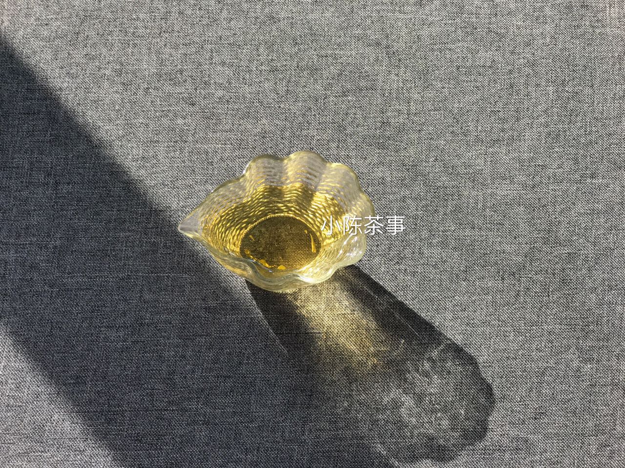 老白茶寿眉散茶好还是饼茶好喝,收藏白茶和收藏普洱的区别