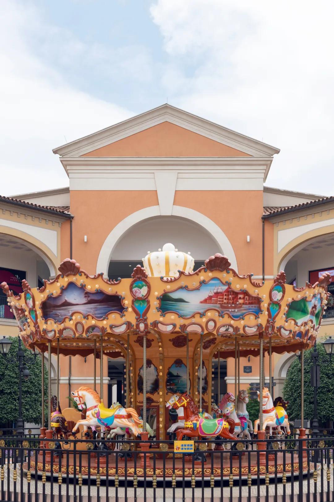 能拍大片还能淘到低价大牌，在这座意式小镇邂逅夏日浪漫