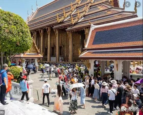 还有多少中国人,被商业化的泰国佛牌宰得“心甘情愿”?