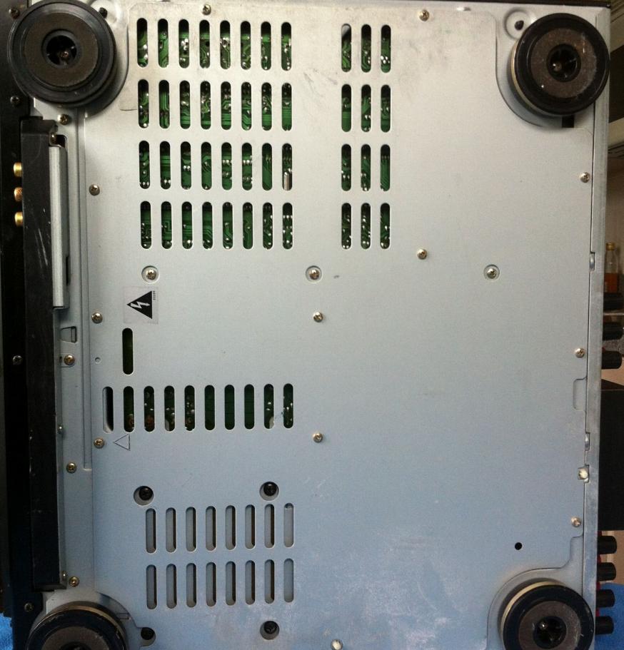 修一台建伍高端功放内部线路不亚于一台黑白电视机