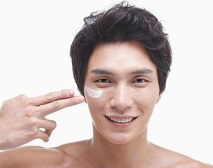 男士护肤是用sk2还是别的,糙汉用什么护肤品