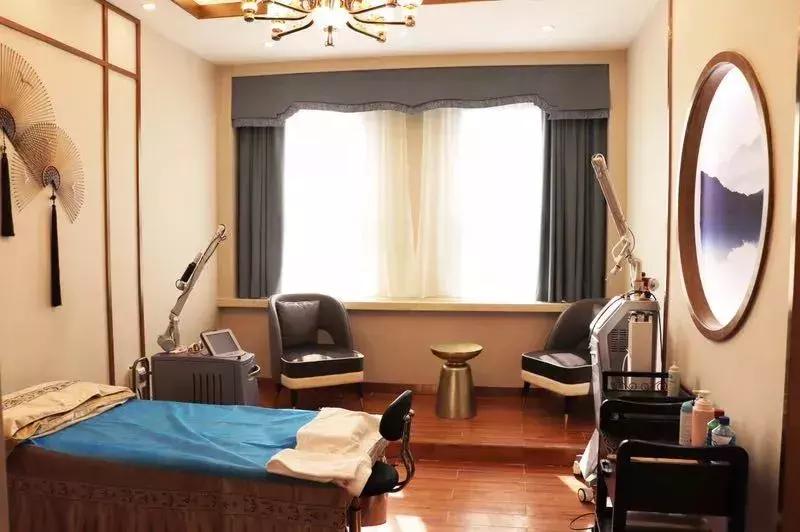 伊维美美容整形医院临沂南坊店,伊维美美容会所