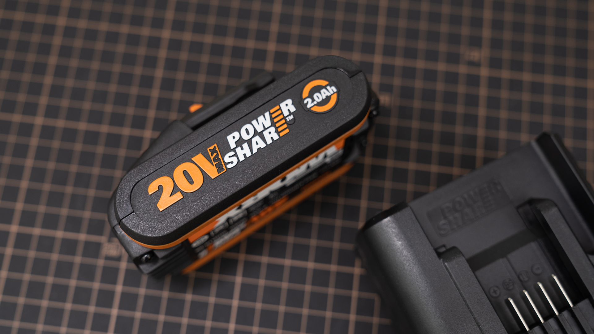 威克士makerx角磨机,选对工具事半功倍