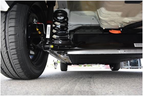 奔奔e-star高速表现,三年的奔奔e-star还能跑多远