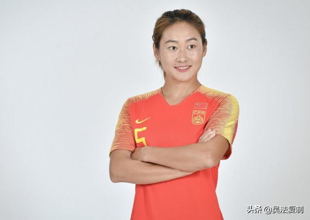 致敬中国女足铿锵玫瑰,致敬女足铿锵玫瑰