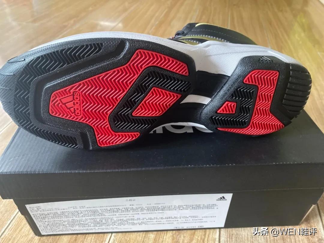 贝壳头正品和仿品哪个更耐穿,比较经典的贝壳头