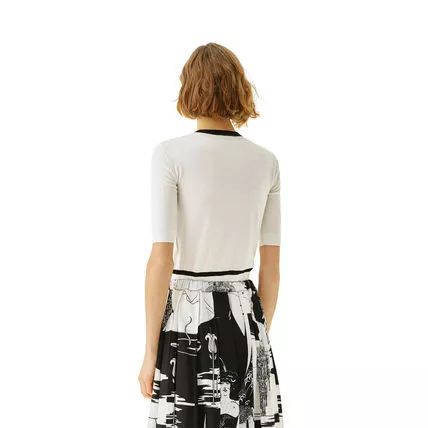 loewe的新款衣服,西班牙loewe购物攻略