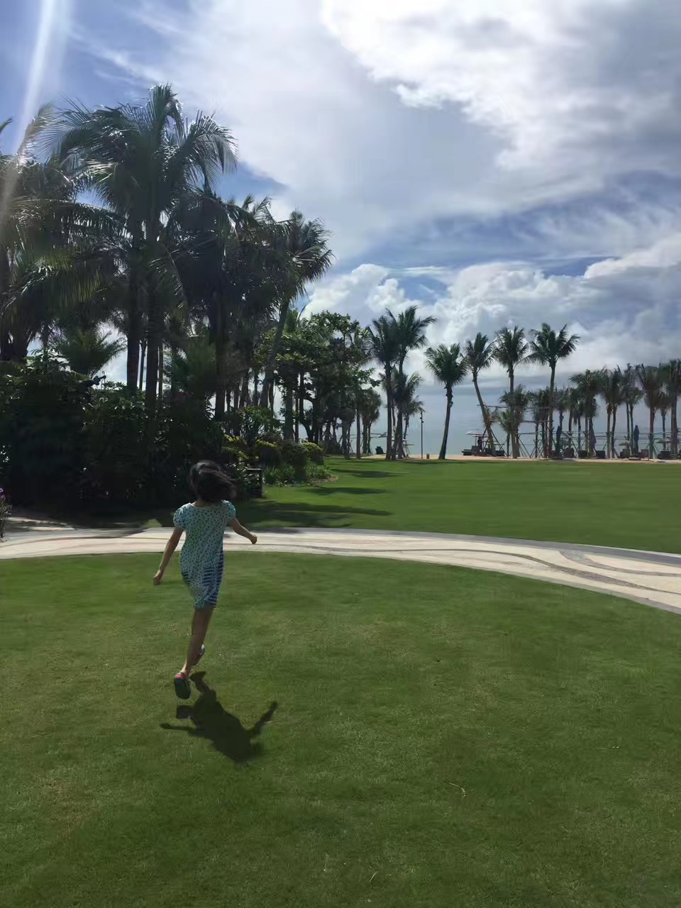 海棠湾便宜的亲子民宿,三亚海棠湾万丽度假酒店亲子