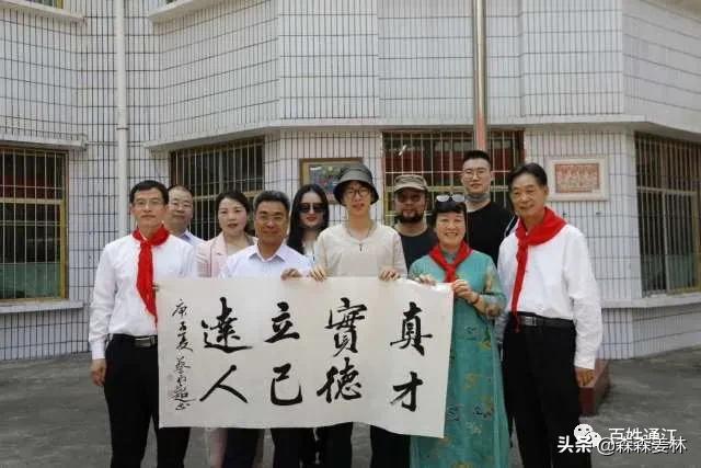 大卡车发生的重大事故,巨型大卡车事故视频