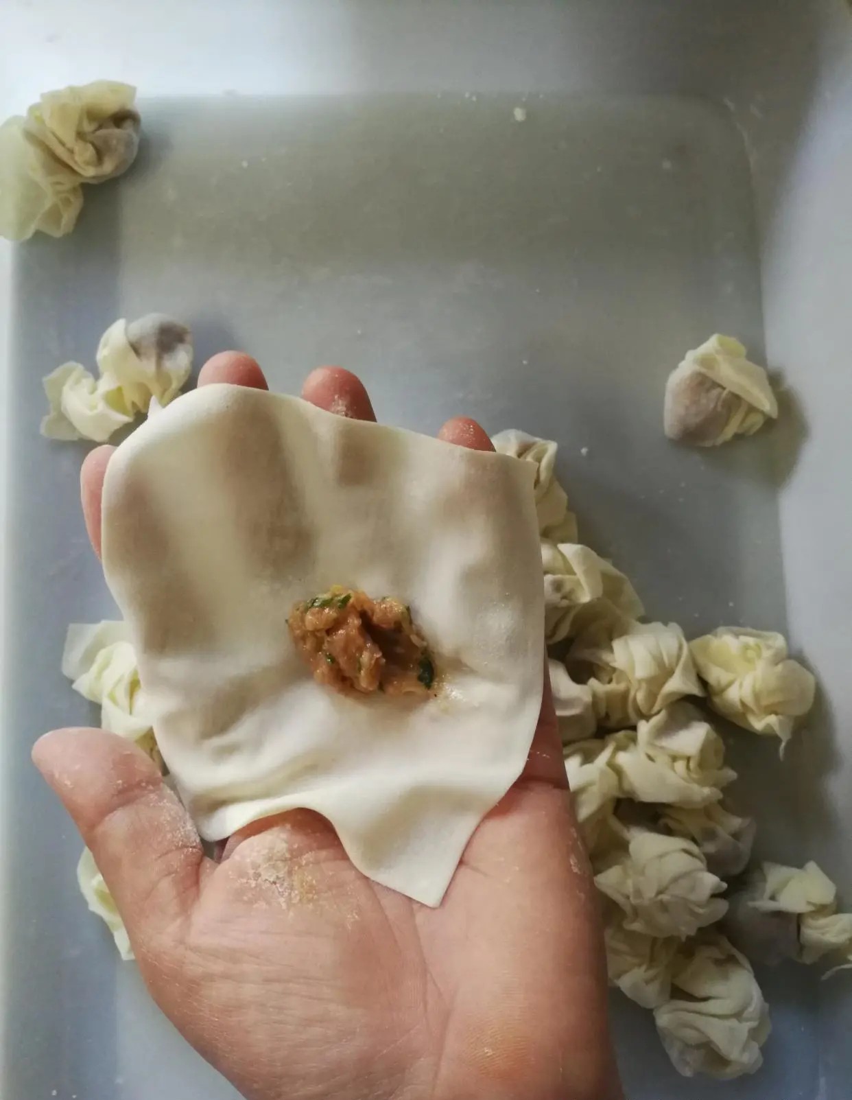 小馄饨的10种包法,馄饨店小馄饨包法教程