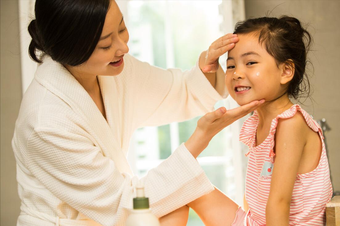 宝宝调皮是天生的吗,宝宝调皮又好逗