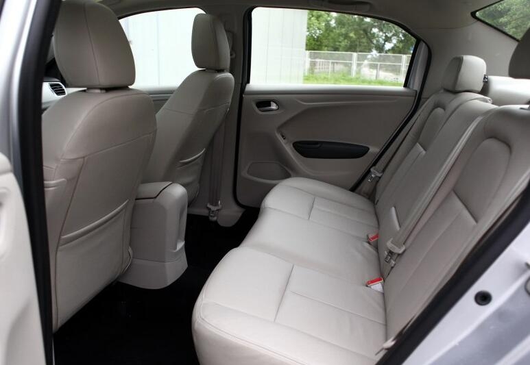 2018年的爱丽舍手动挡值得买吗,省油耐用二手车1万以下推荐