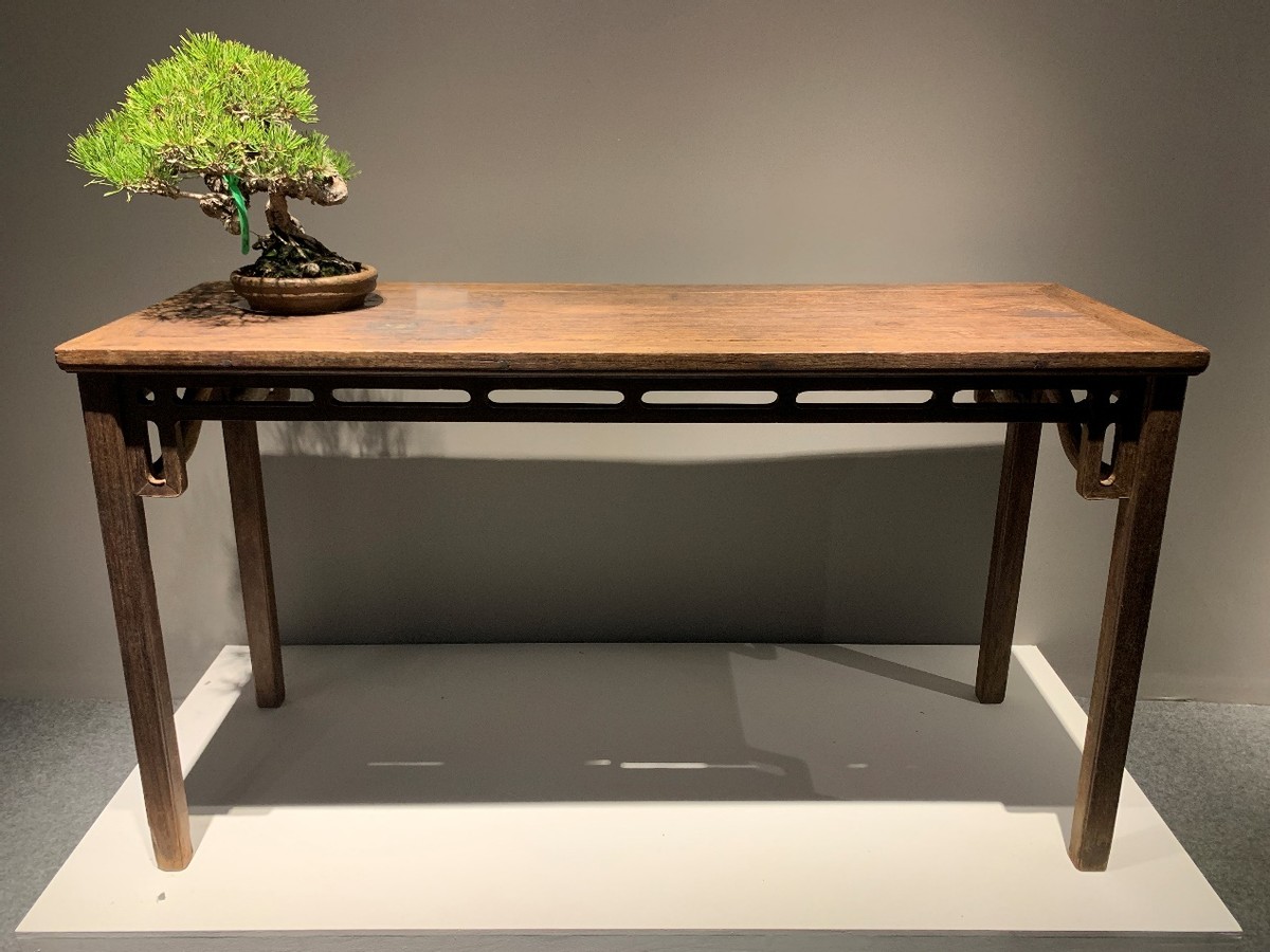 明代海南黄花梨卡子花条桌,黄花梨高束腰雕花牙板小条桌