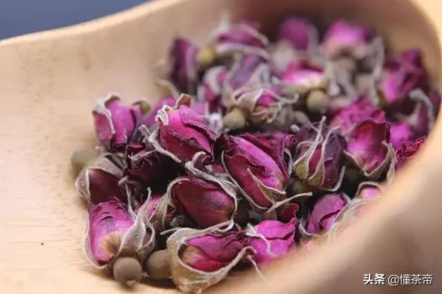 玫瑰花熏硫磺怎样鉴别,如何鉴别玫瑰有没有被硫磺熏过