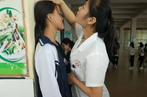 高中生身高数值,高中生身高实测校园