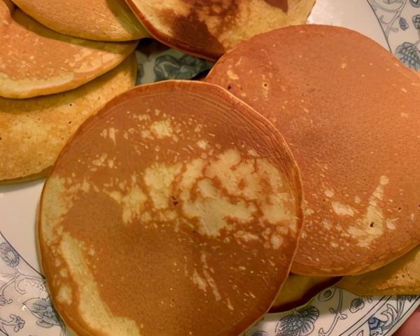 日式迷你铜锣烧街头美食吃货日常,日式铜锣烧正宗超好吃的做法步骤