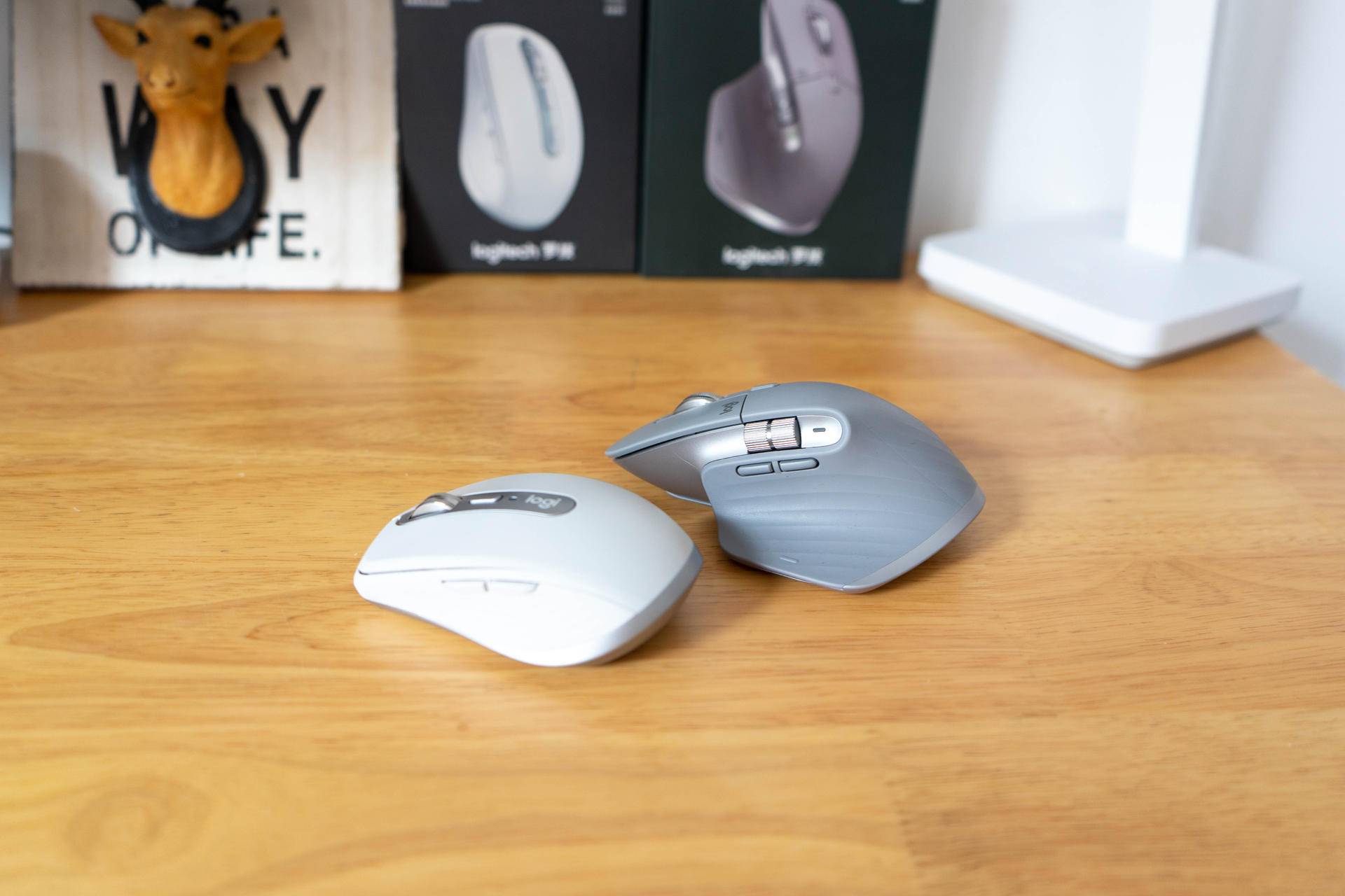 罗技mx系列鼠标哪个好,罗技鼠标mxmaster3对比anywhere3