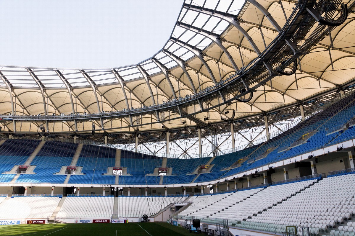 坐落于伏尔加河畔的璀璨钻石——俄罗斯足球体育馆Volgograd