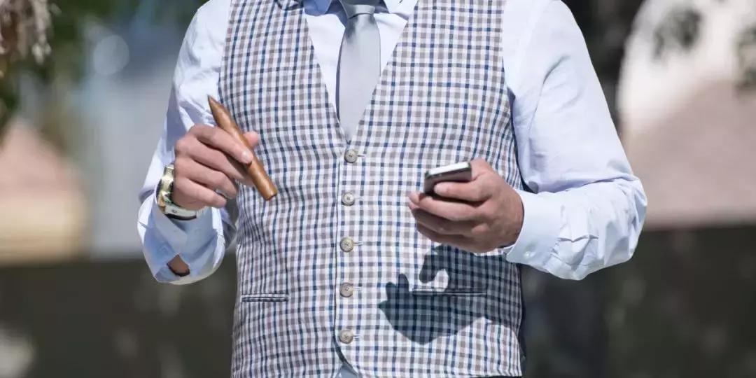 6%的香港保险靠不靠谱,香港保险最值得买的险种