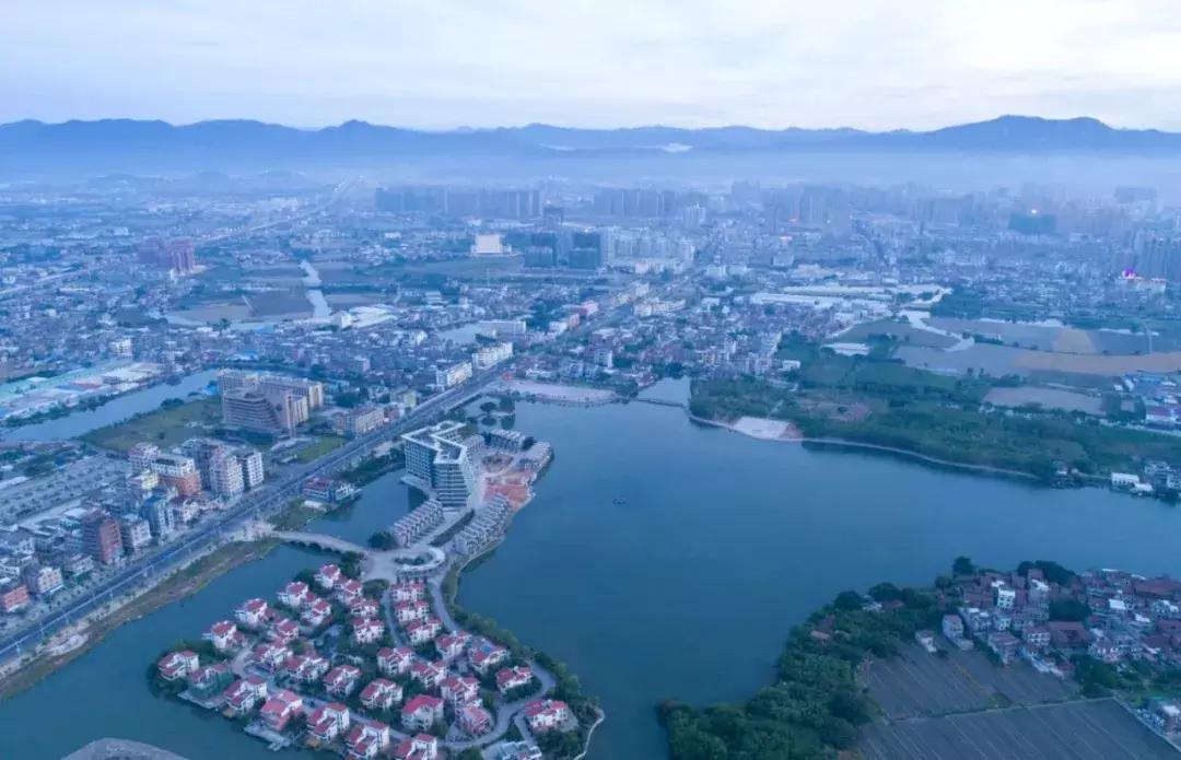 不只做红木、开金店！莆田人还会“滚雪球”?