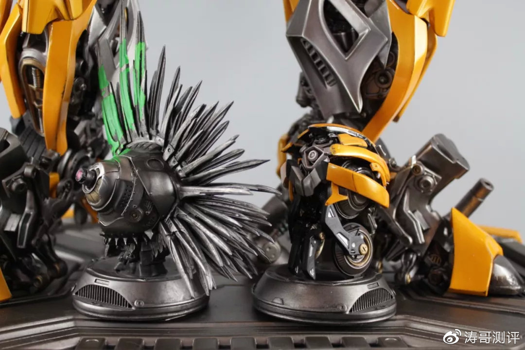 开箱价值1万的新年礼物,10000元以上的大黄蜂模型