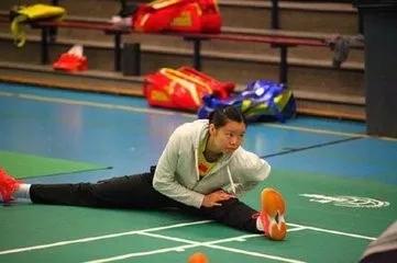 康复体能训练动作大全,体能训练前热身运动有效吗