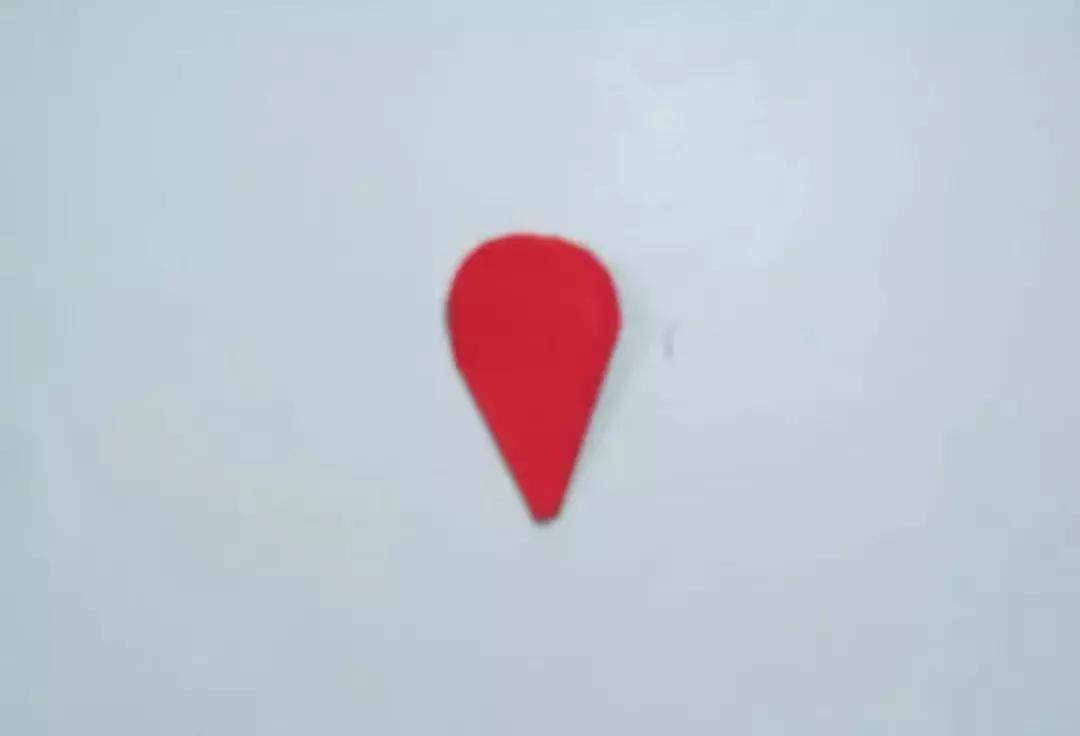 有颜色的玫瑰是怎么做出来的,白玫瑰怎么做七彩玫瑰