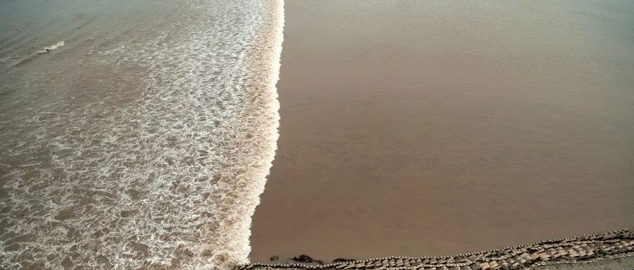 八月十八钱塘江大潮完整观潮视频,2022年农历八月钱塘江观潮时间