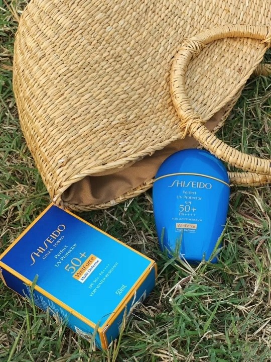 哪几款防晒霜好用亲测有效 (防晒效果好不油腻的防晒霜推荐)