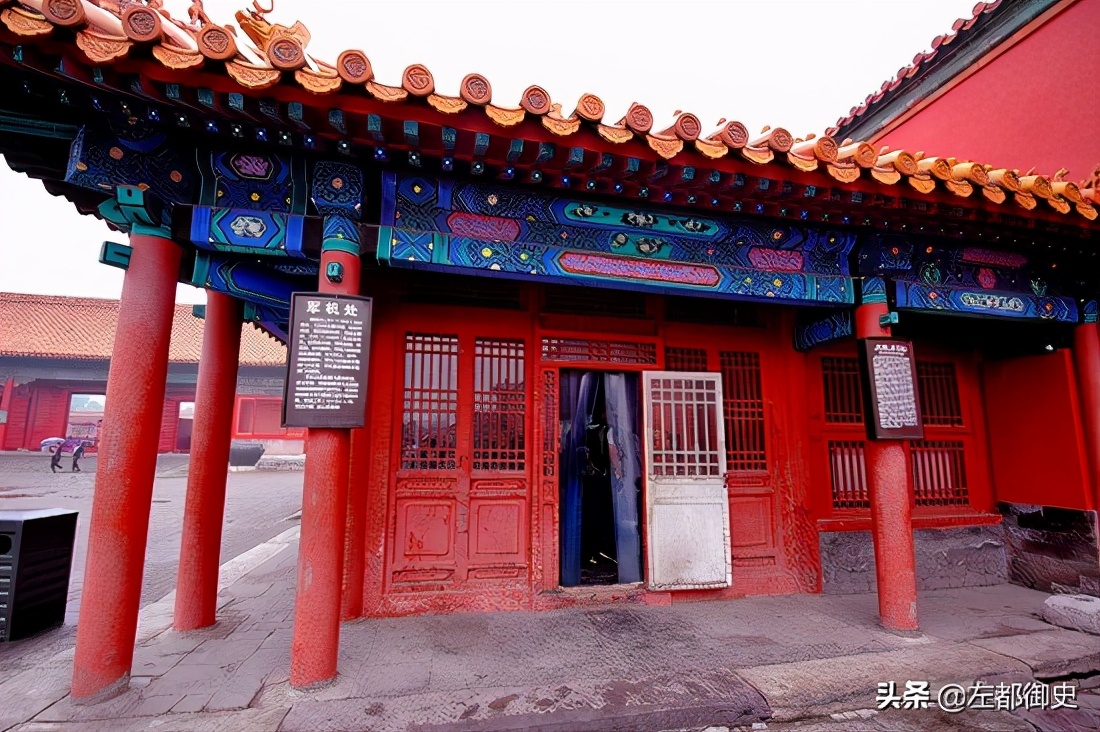 清代皇帝几点在哪里上朝,清朝皇帝每天早上几点上朝