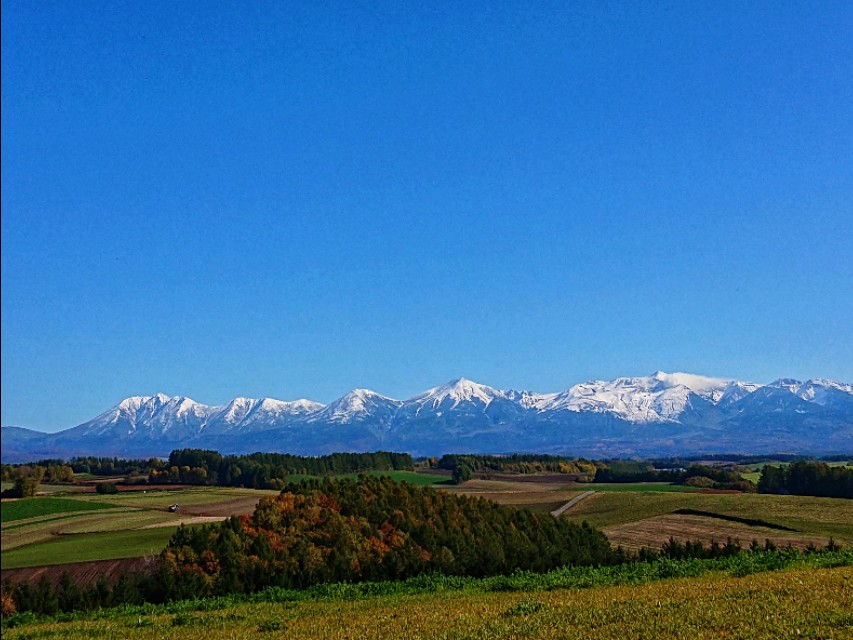北海道登别到美瑛町需多久,日本北海道美瑛川的雪景