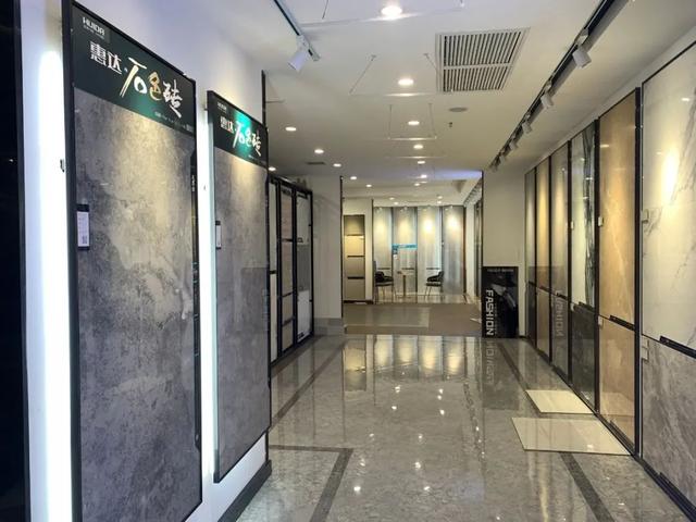 华中惠达瓷砖818业绩亮眼，金马凯旋店团购突破100单