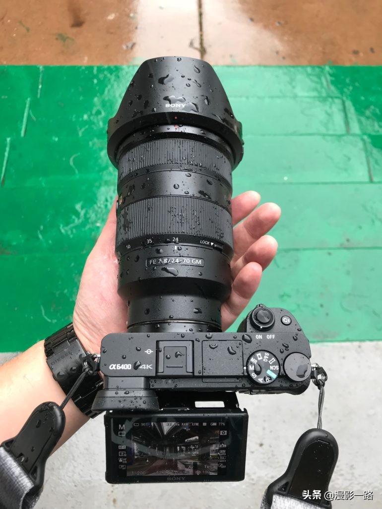 索尼微单A6400上手初体验：拥有A9“芯”的高阶入门机的VLOG机？