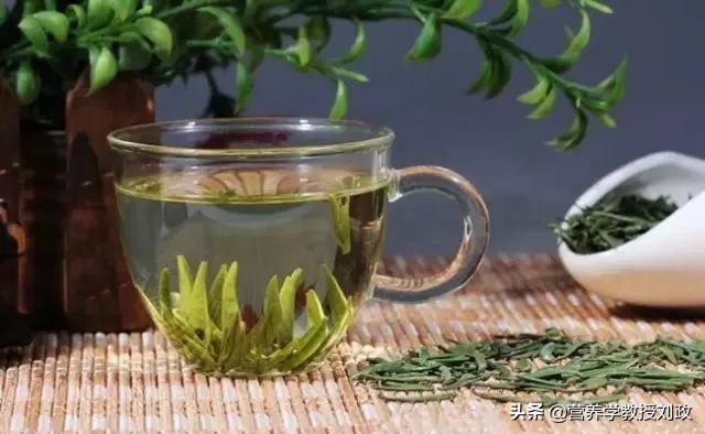 饮茶有益,饮茶能抗衰老吗