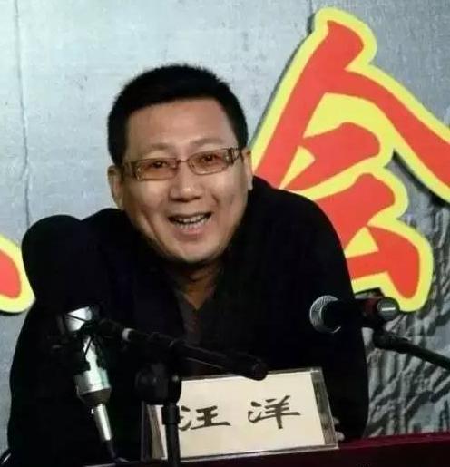 他和郭德纲亲上加亲却对簿公堂，淡出相声十年今华丽转身