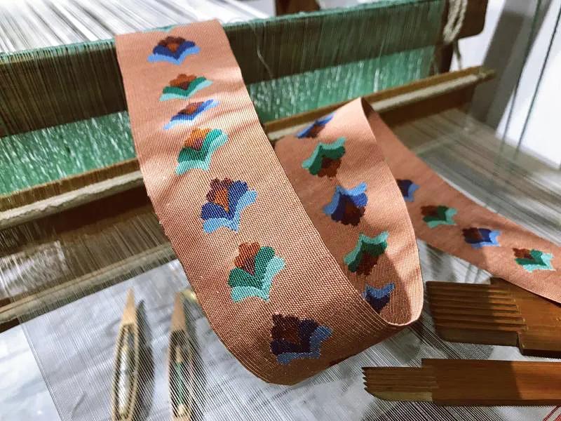 传统工艺中国非物质文化遗产缂丝,民间传统技艺缂丝