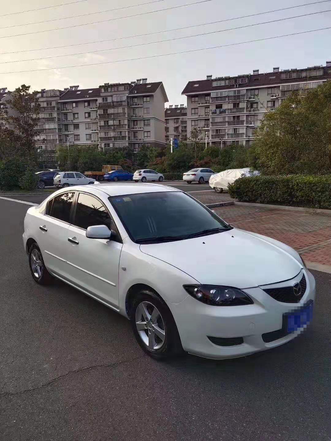 马自达3昂克赛拉两厢二手车价格,零几年马自达3二手车值得买吗