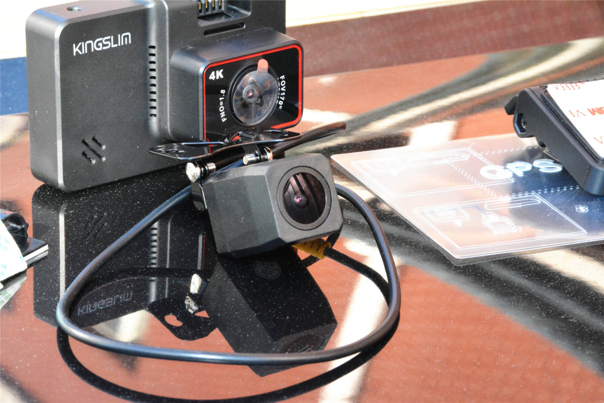 行车记录仪加倒车影像安装教程,长虹倒车影像行车记录仪安装