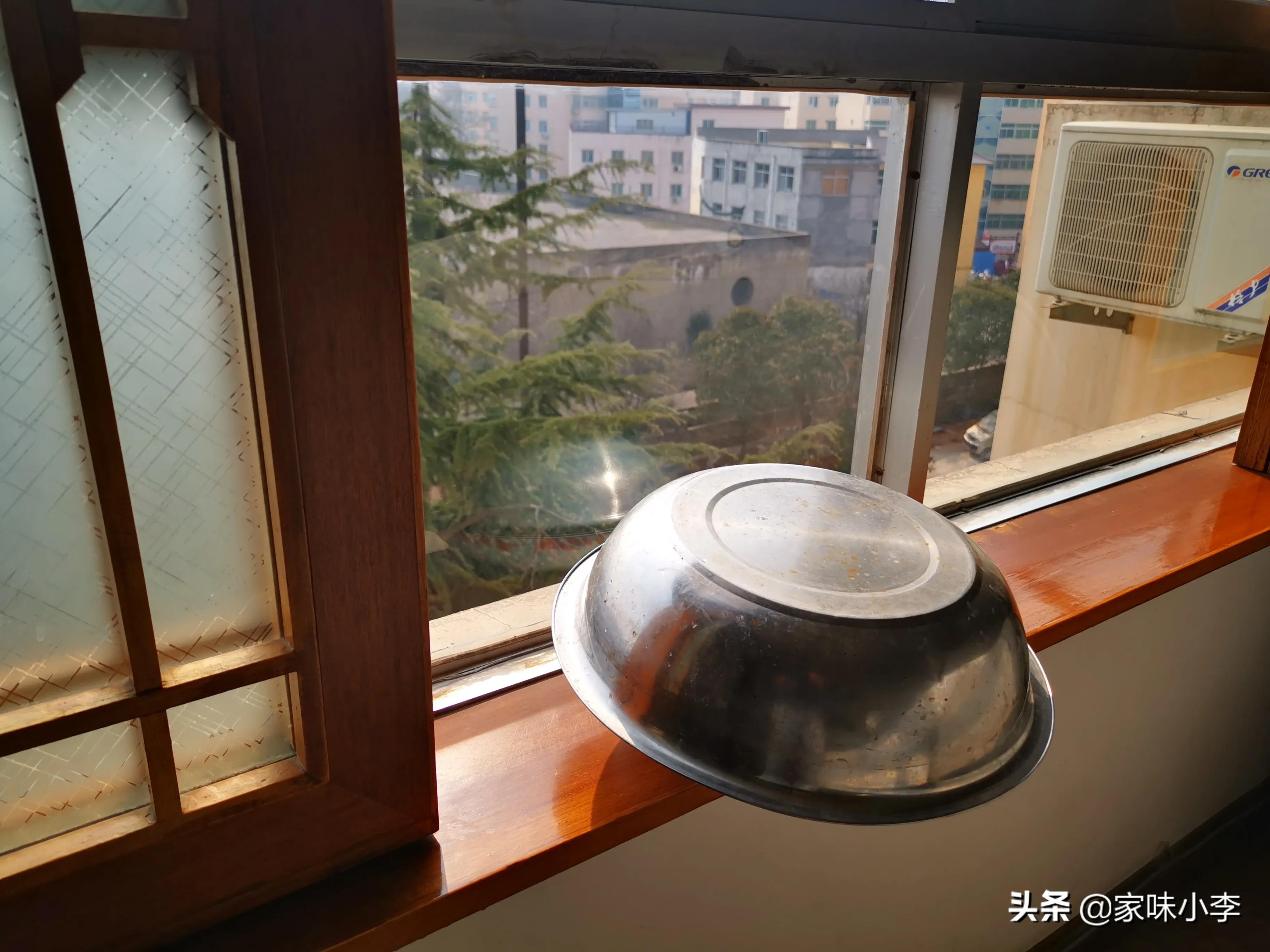 冷冻包子生坯是冷水蒸还是开水蒸,蒸包子时怎么才能让包子蓬松好吃