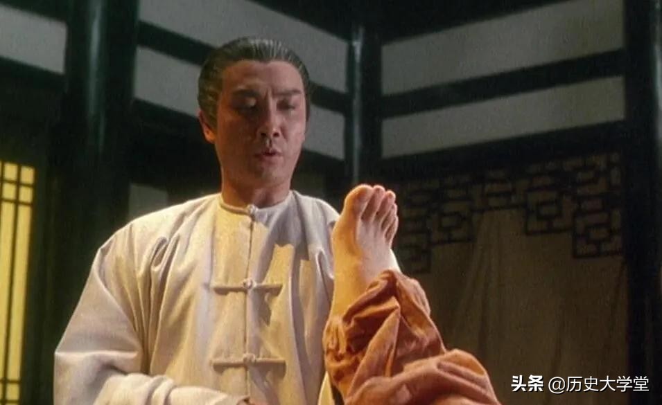 鹿鼎记我们为什么要反清复明,鹿鼎记反清复明那段话