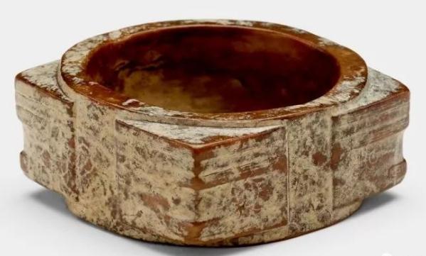 在纽约贩卖良渚古玉的中国商人：卢芹斋、姚叔来、李文卿及游筱溪