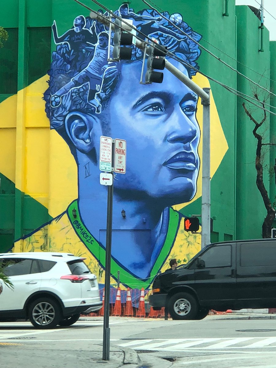 足球和艺术的结合图片,足球即是艺术