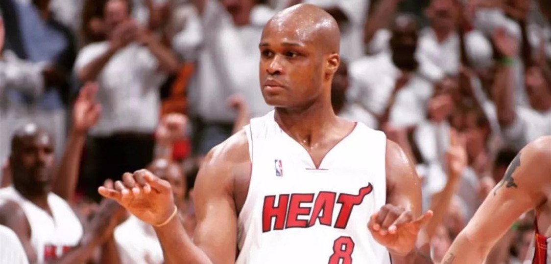 nba拉里伯德三届得分王,nba五大远古巨兽拉里伯德